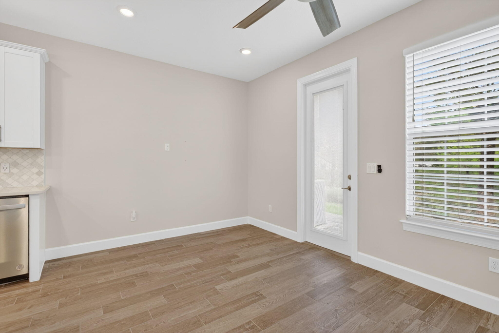 1887 Se Ocean Cove Way - Photo 18
