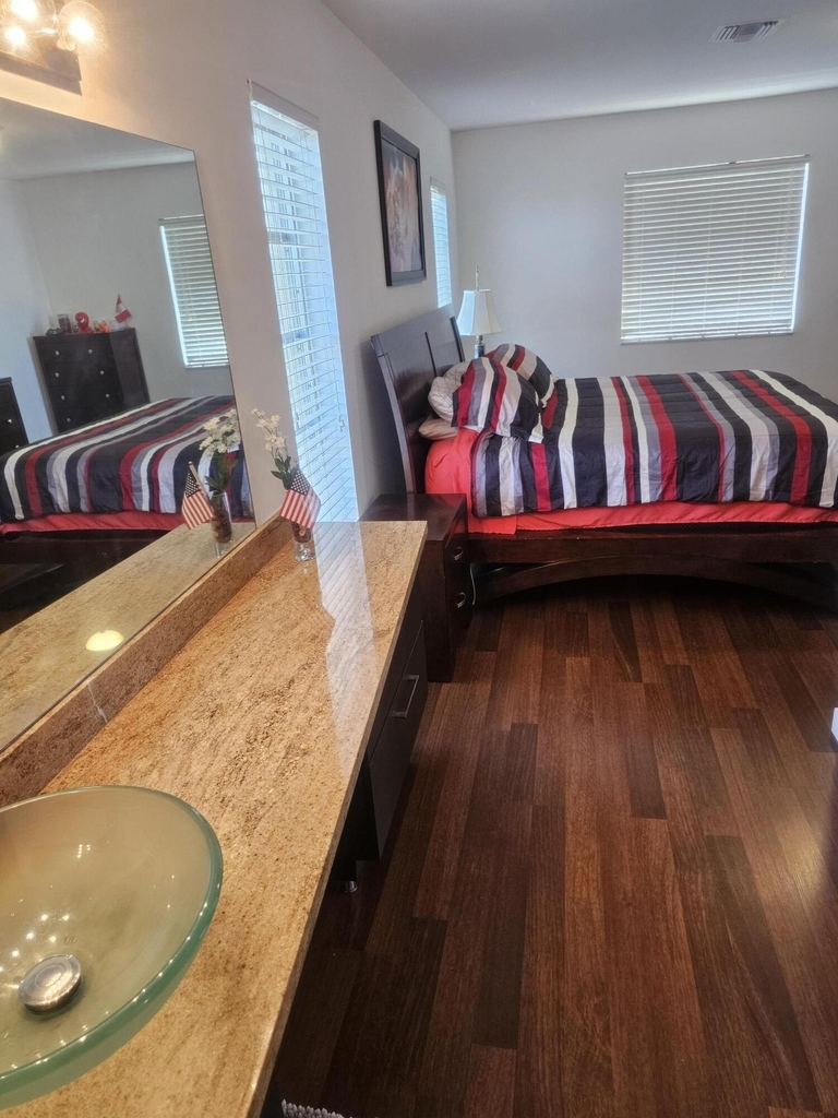 1141 Violet Terrace - Photo 15