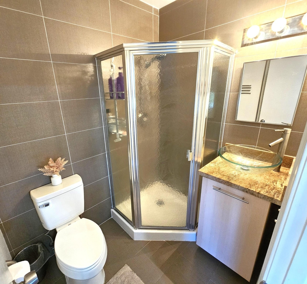 1141 Violet Terrace - Photo 17