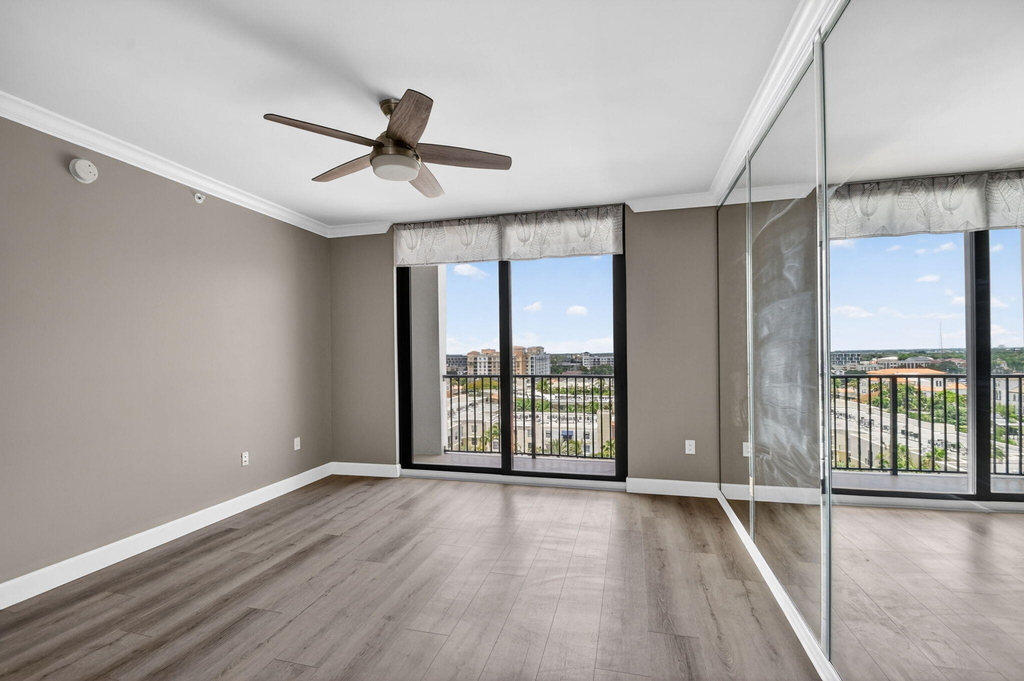 651 Okeechobee Boulevard - Photo 15