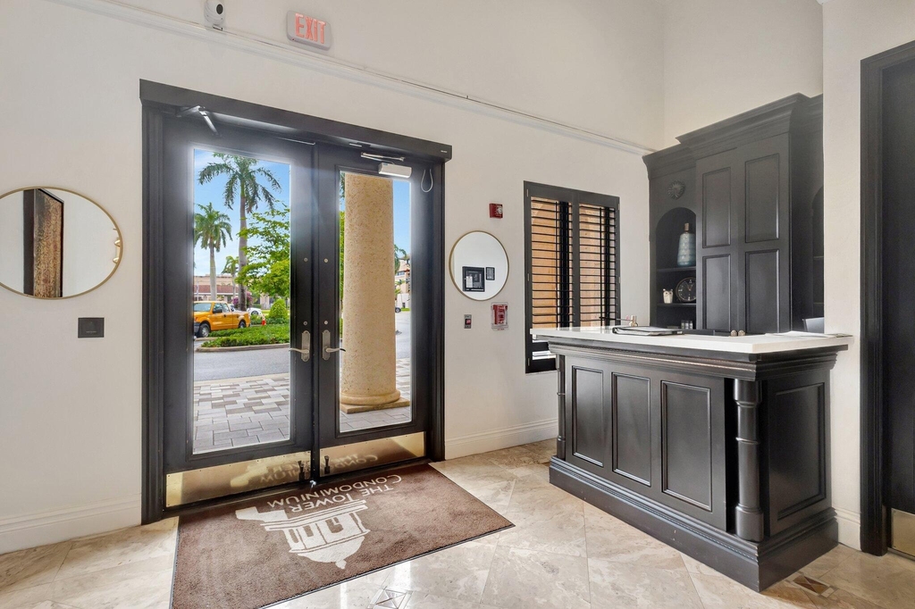 651 Okeechobee Boulevard - Photo 51