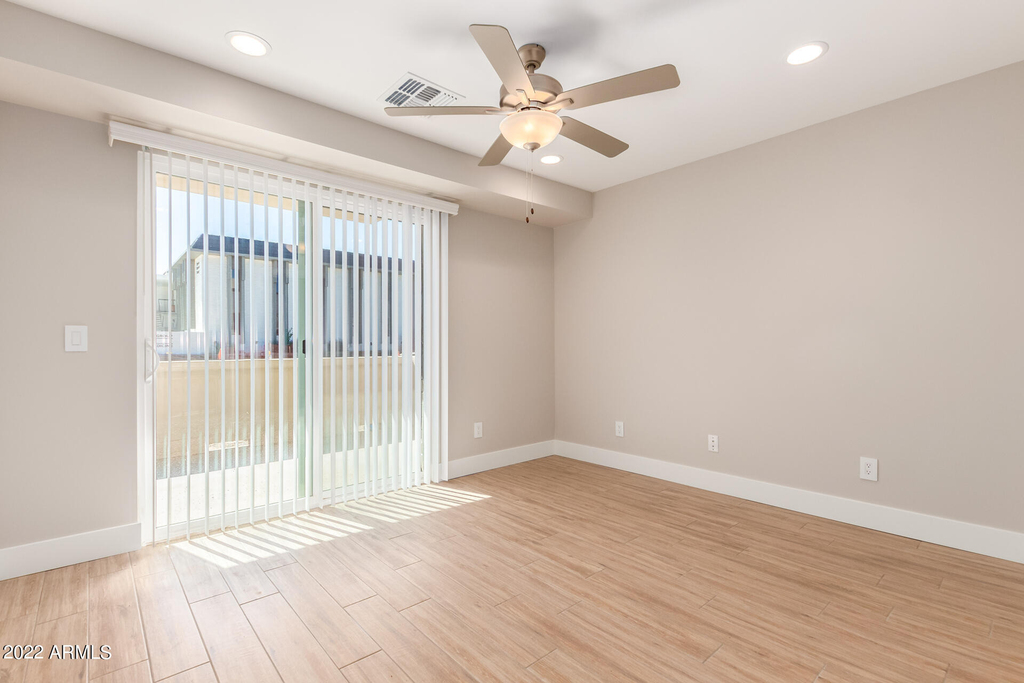 7550 E Osborn Road - Photo 11