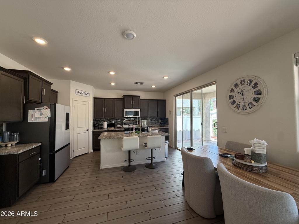 8804 W Jefferson Street - Photo 6