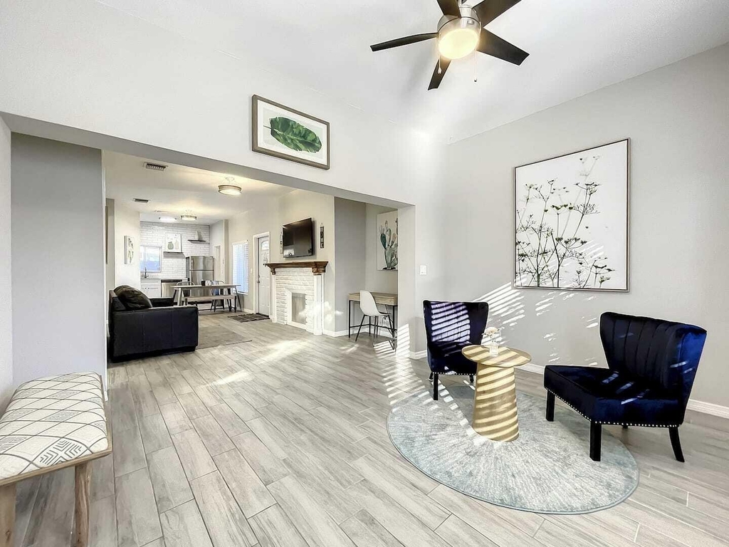 1500 Sw 12th Street - Photo 1