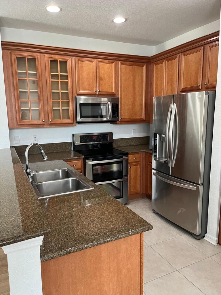 9065 Preston Place - Photo 2