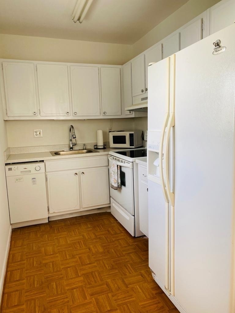 2840 Cynthia Lane - Photo 6