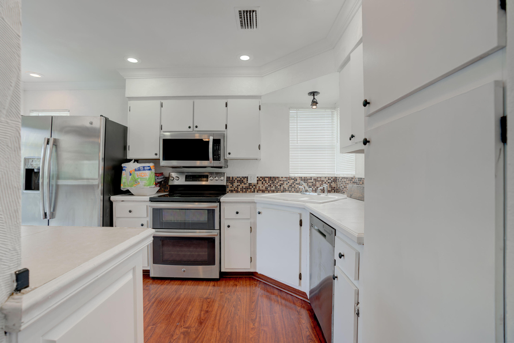 6391 Riverwalk Lane - Photo 1