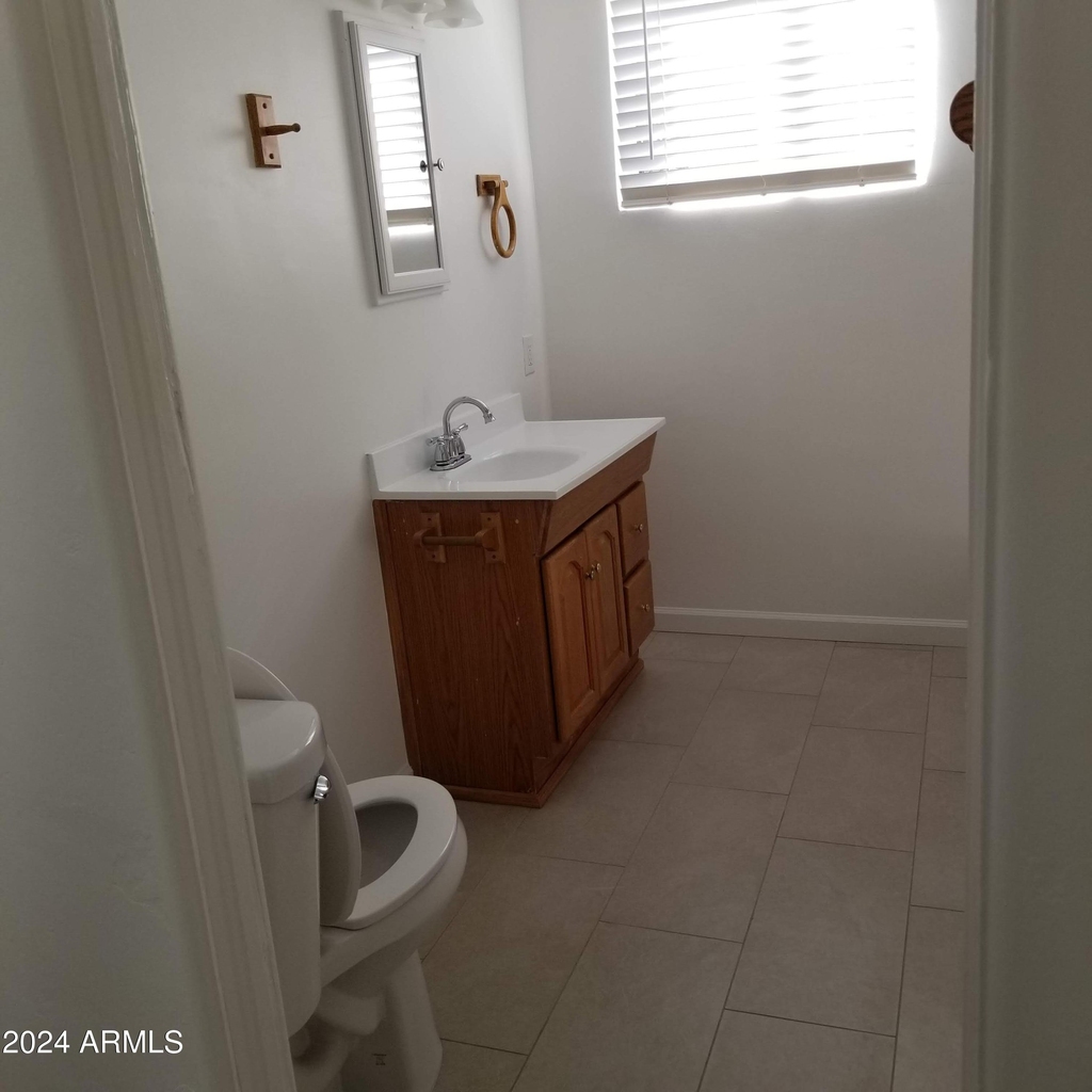 2132 E Mulberry Drive - Photo 13