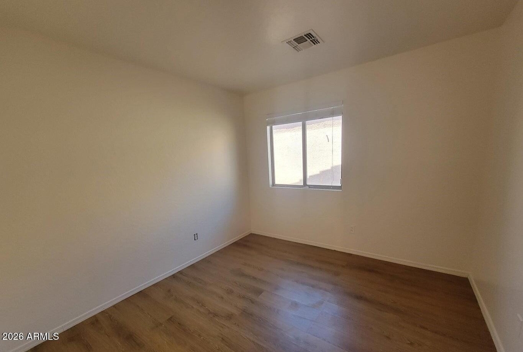 3133 W Huntington Drive - Photo 9