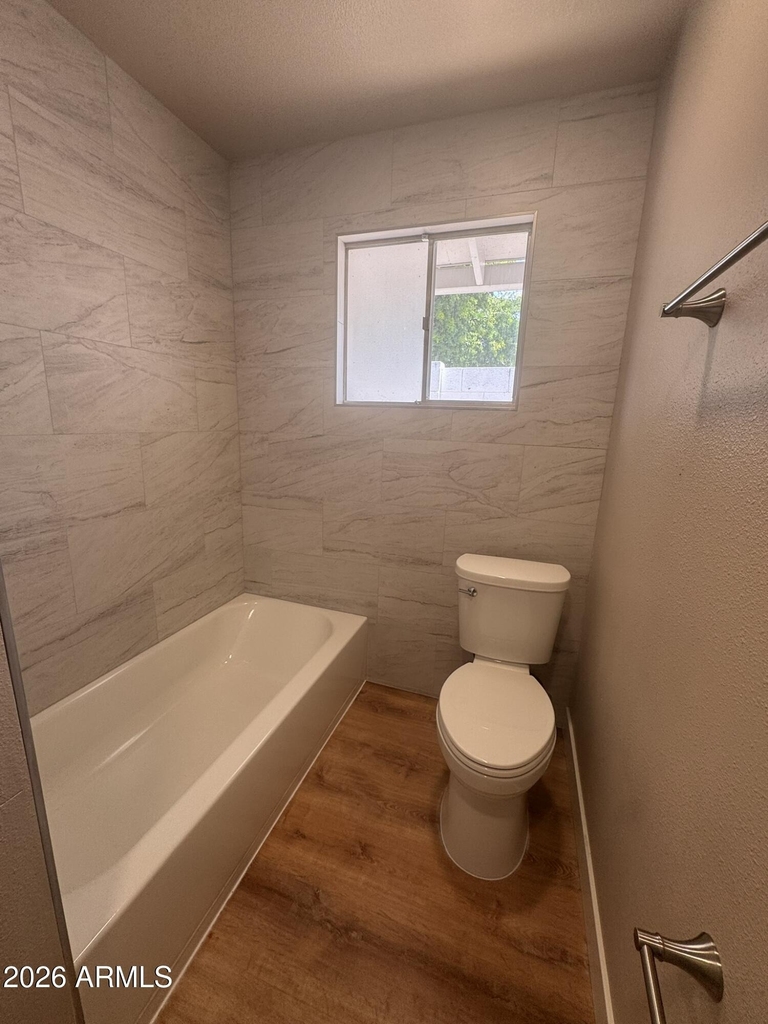 501 E Erie Street - Photo 13