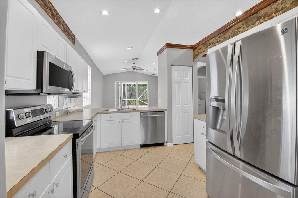 8451 Siciliano Street - Photo 11