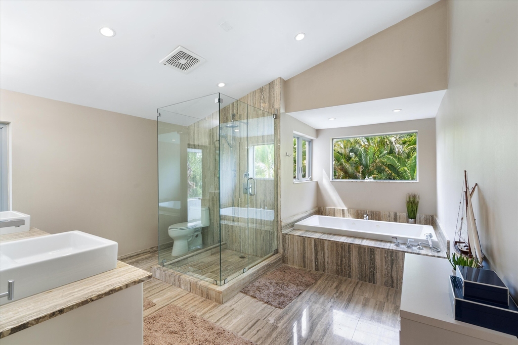 1509 Ne 4th Place - Photo 12