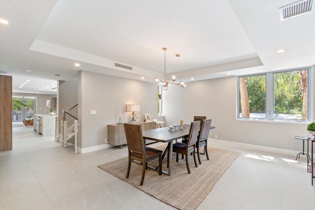 1509 Ne 4th Place - Photo 7