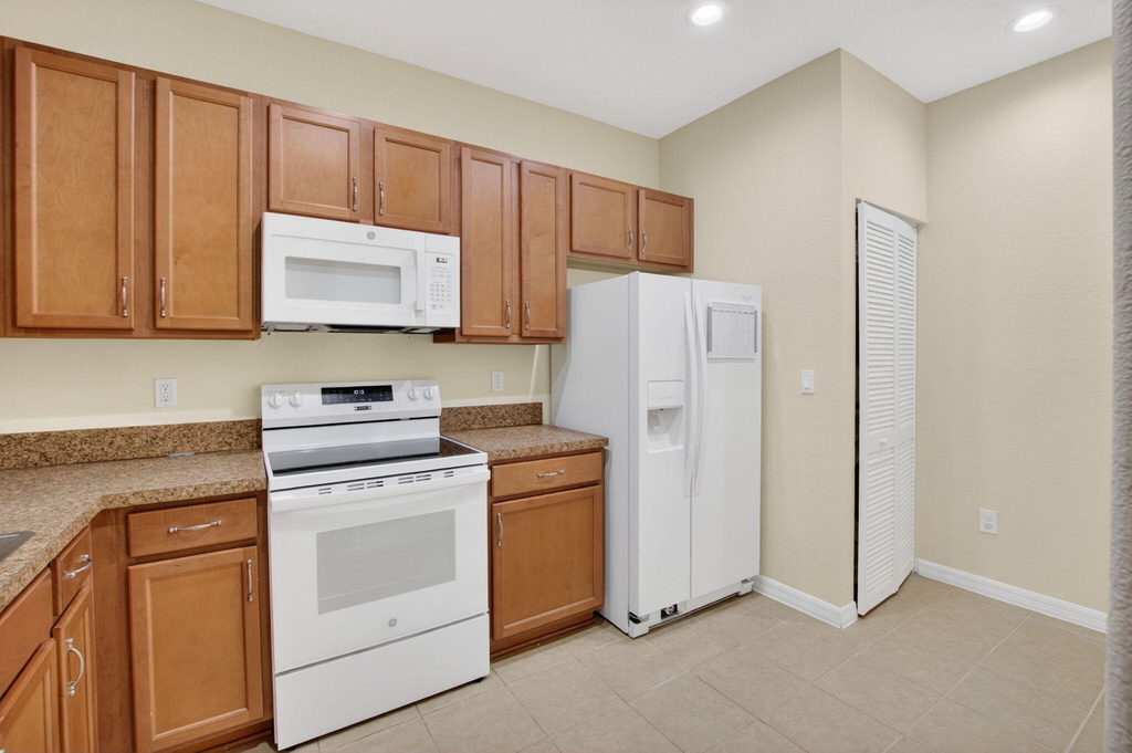 340 Lake Monterey Circle - Photo 22