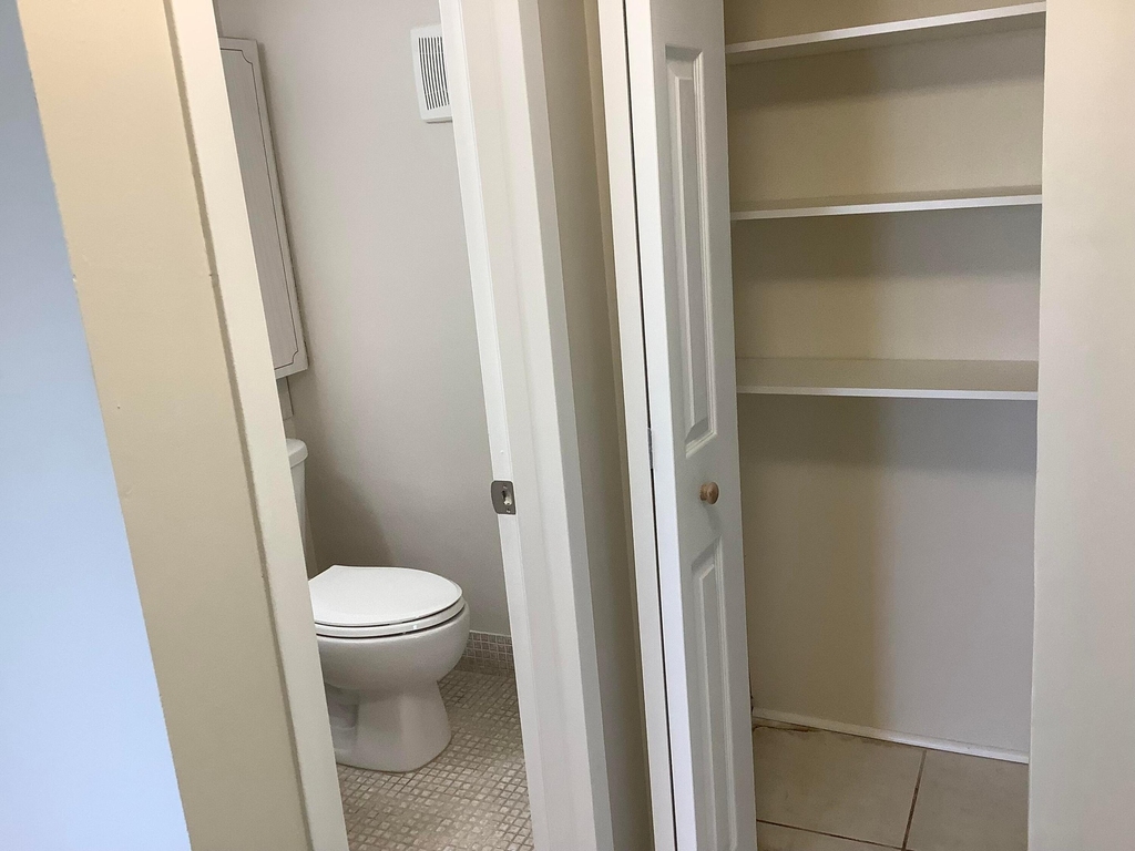 560 Fanshaw - Photo 15
