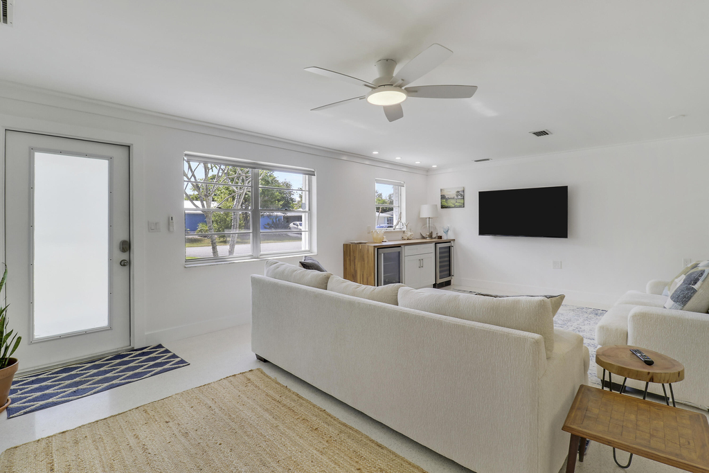 1518 Summer Avenue - Photo 6