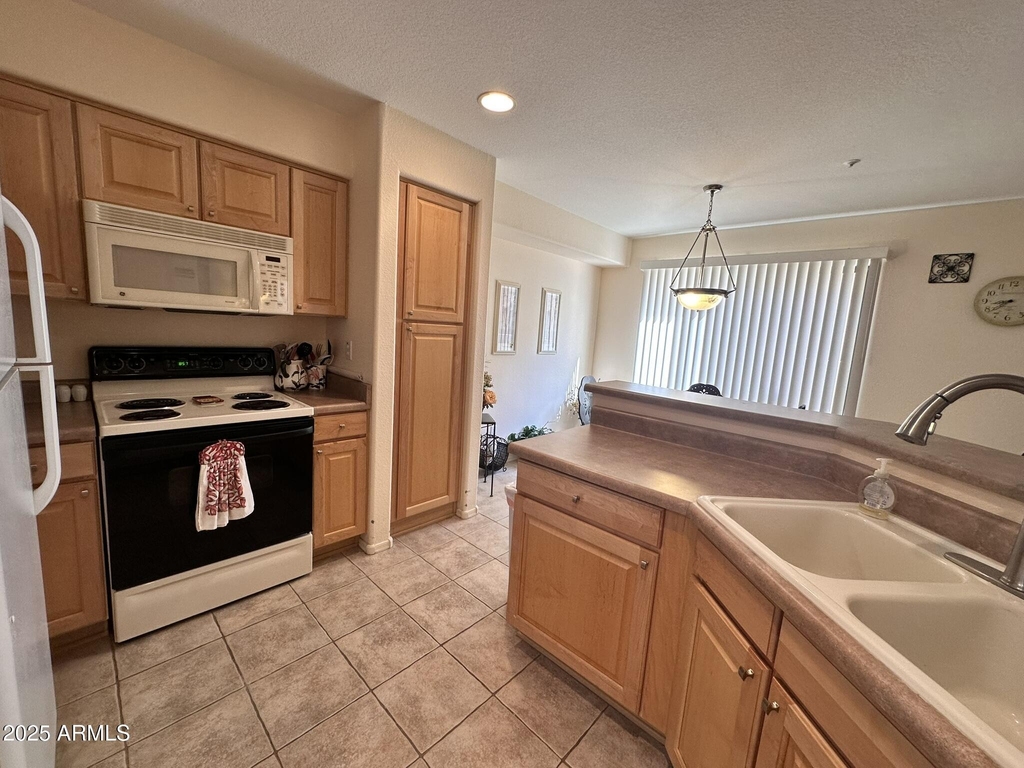 16631 E El Lago Boulevard - Photo 6