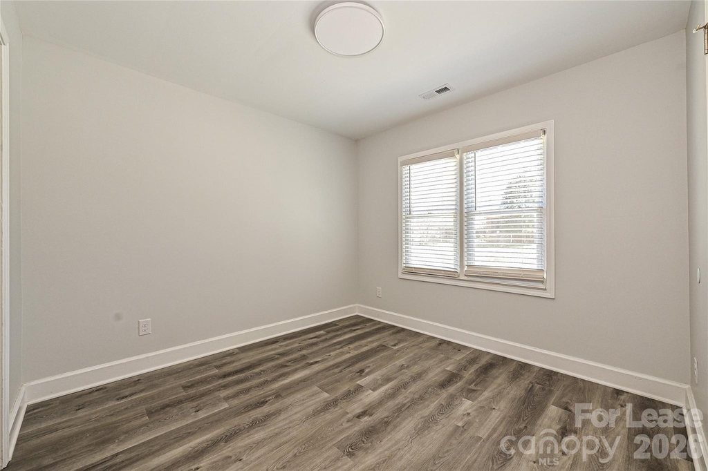 1935 Irma Street - Photo 12