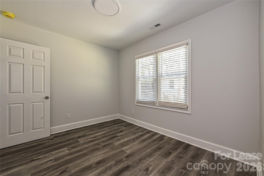 1935 Irma Street - Photo 14