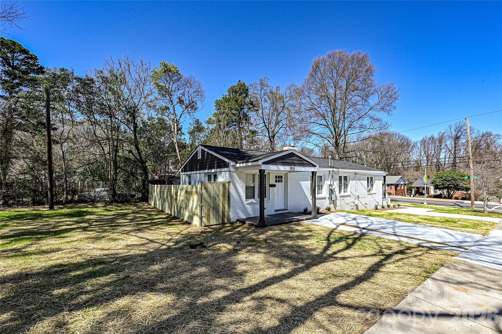 1935 Irma Street - Photo 19