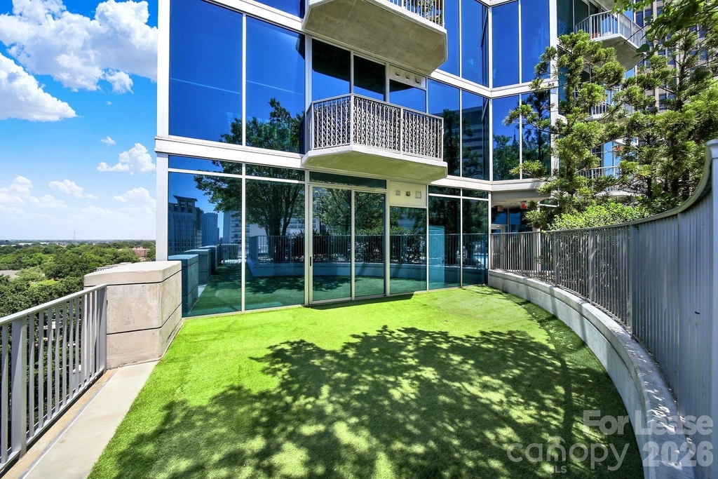 210 N Church Street - Photo 32