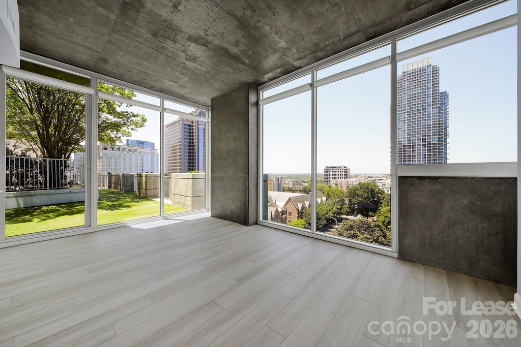 210 N Church Street - Photo 8