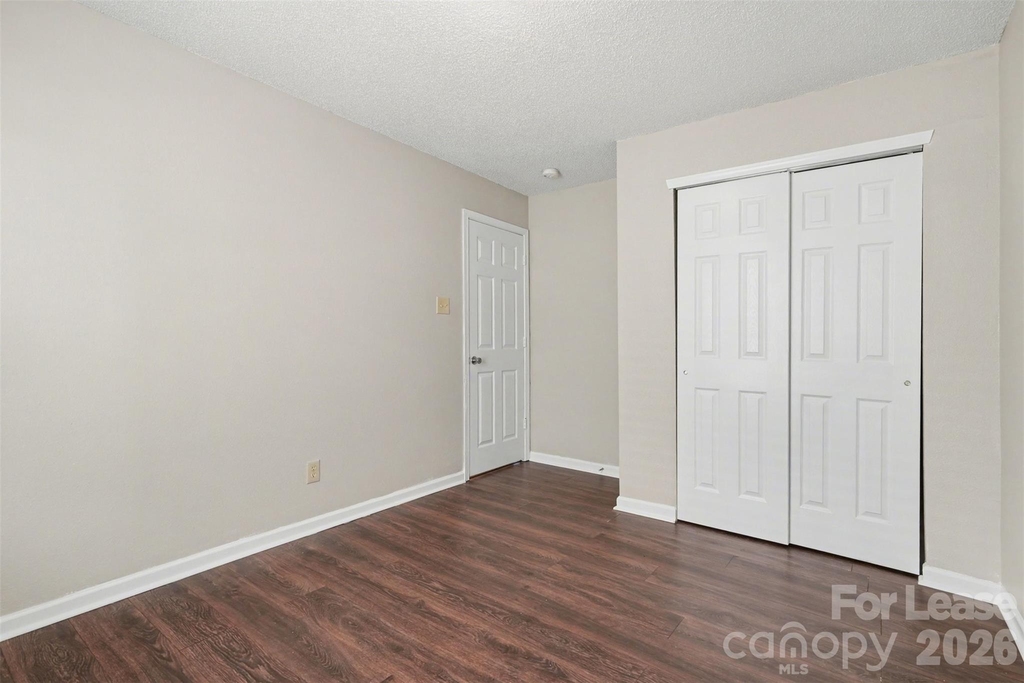 836 Chastain Avenue - Photo 21