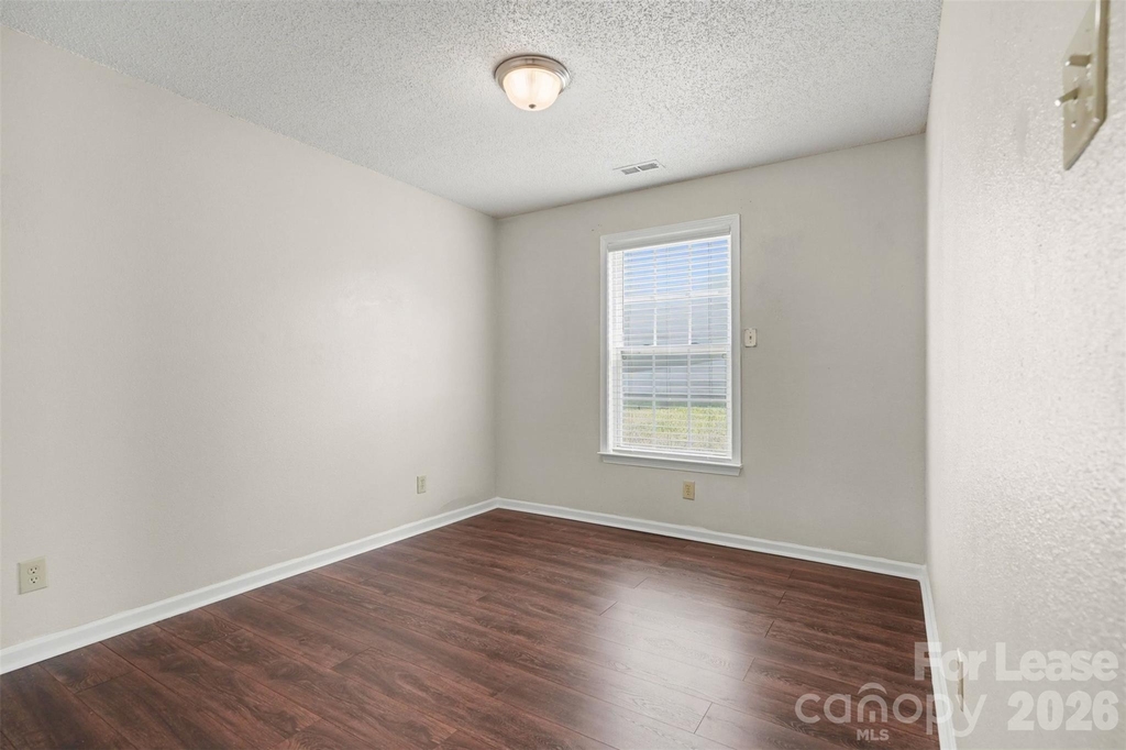 836 Chastain Avenue - Photo 25