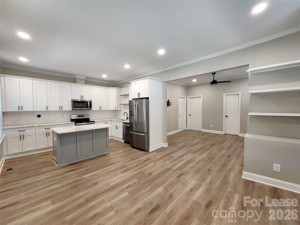 411 W 6th Avenue - Photo 3