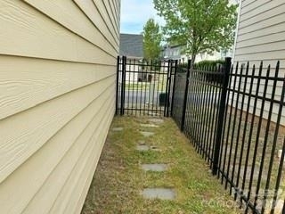 2413 Woodward Avenue - Photo 9