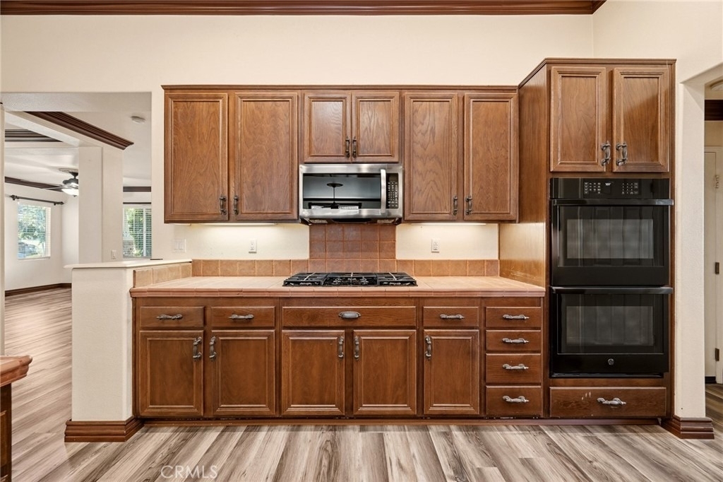 13724 Beaconsfield - Photo 14