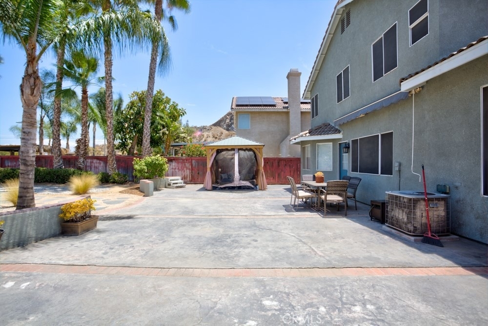 14794 Goldenrain - Photo 46