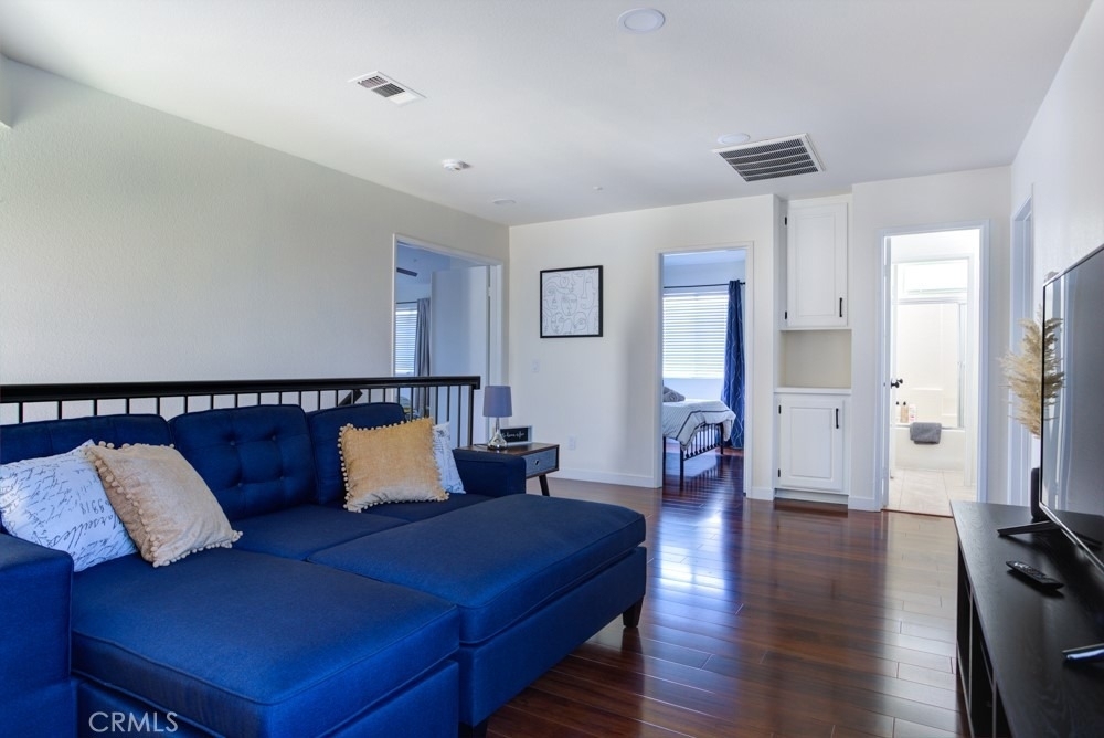 14794 Goldenrain - Photo 33