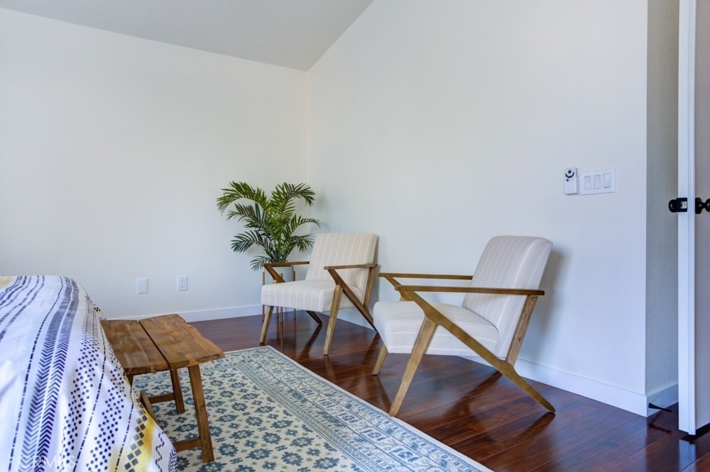14794 Goldenrain - Photo 35
