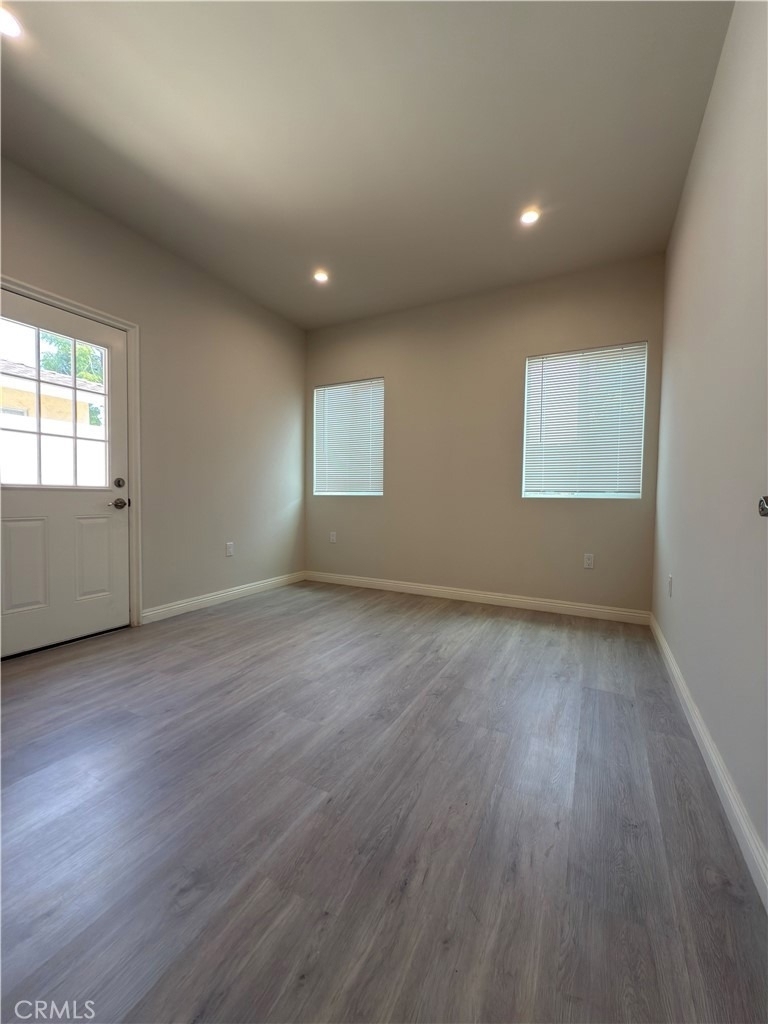 4831 Fiesta Ave Unit B - Photo 6