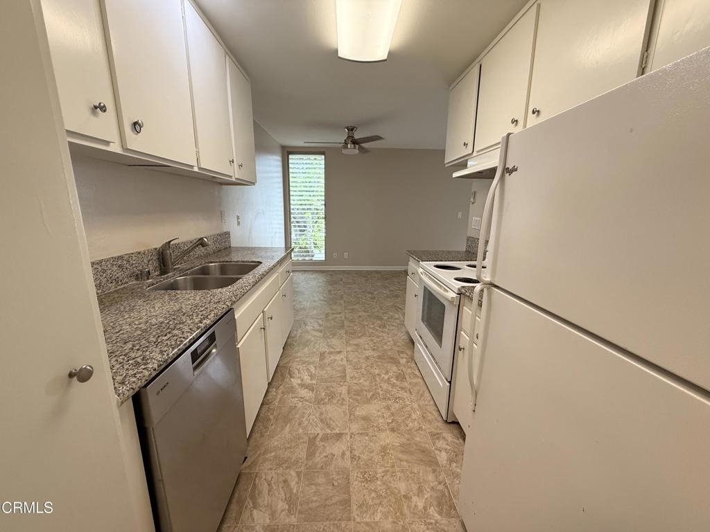 3700 Dean Drive - Photo 3