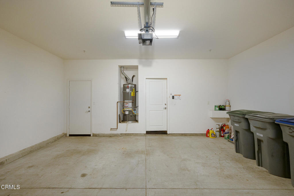 326 Lakeview Court - Photo 31