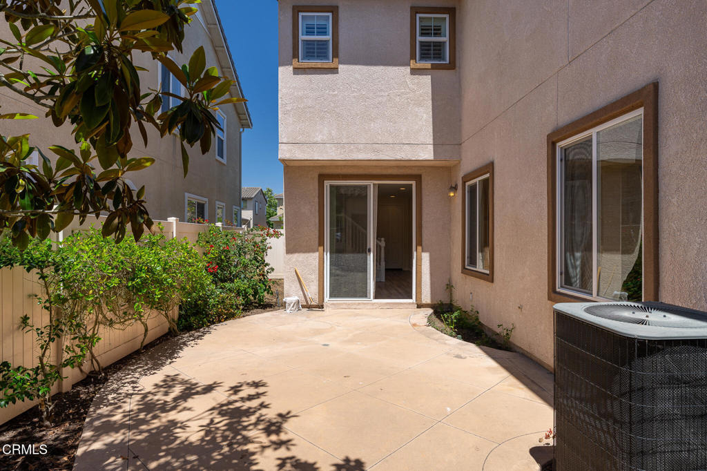 326 Lakeview Court - Photo 29