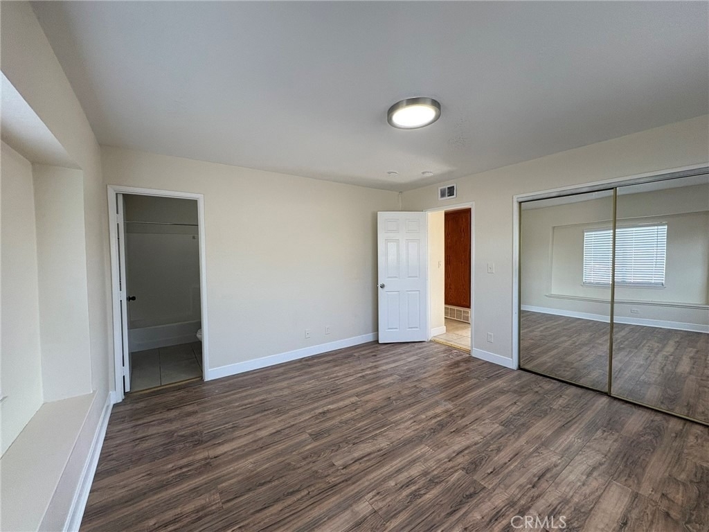 13233 East End Ave - Photo 11