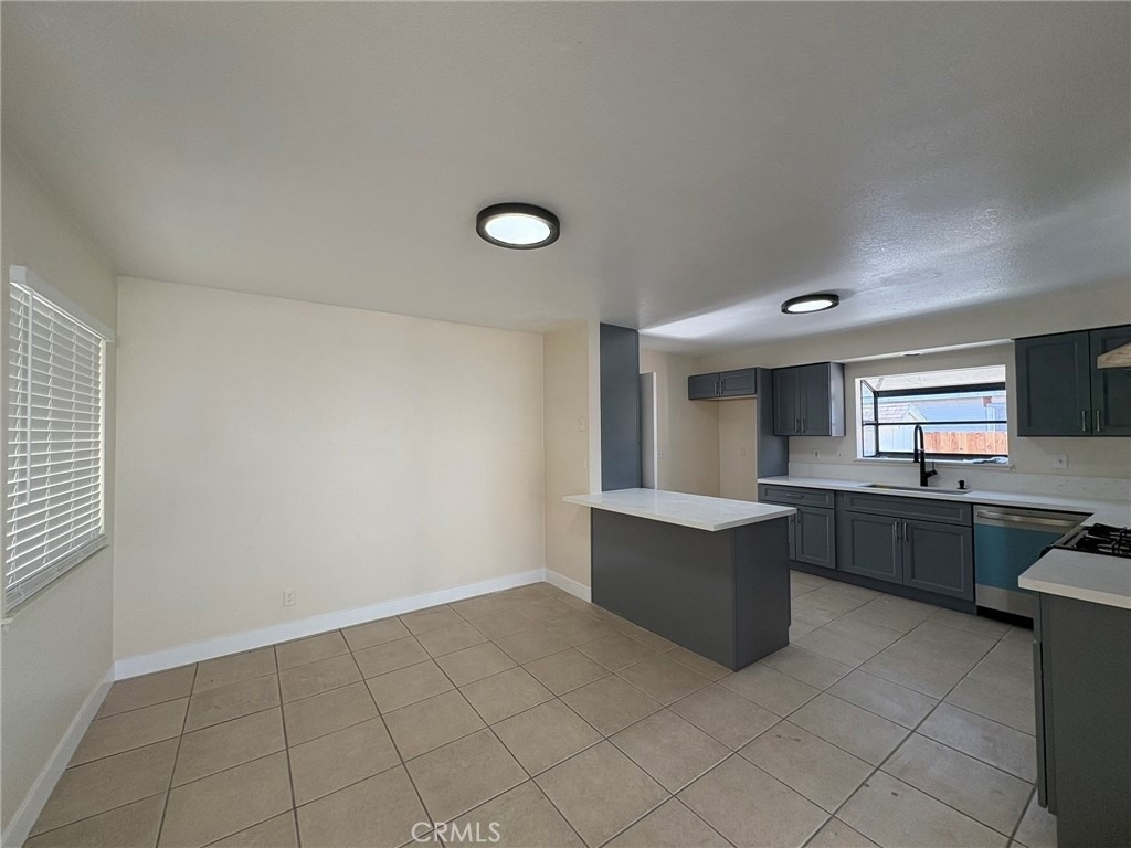 13233 East End Ave - Photo 18