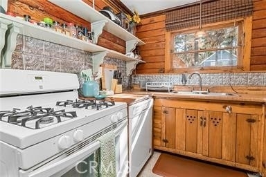 301 E Barker - Photo 6