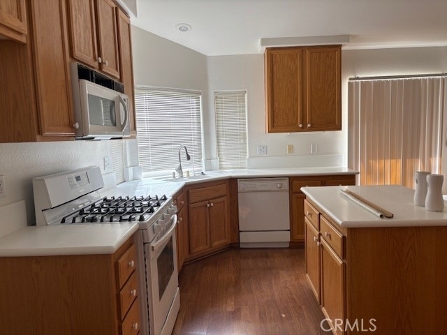 1066 Birch Lane - Photo 4