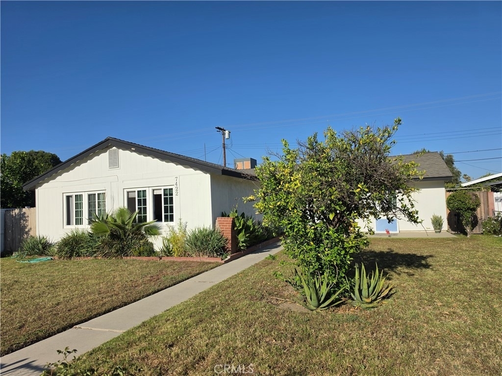 7422 Shoup Avenue - Photo 4
