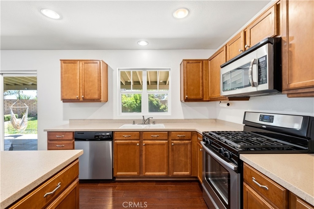 43023 Artesia Court - Photo 4