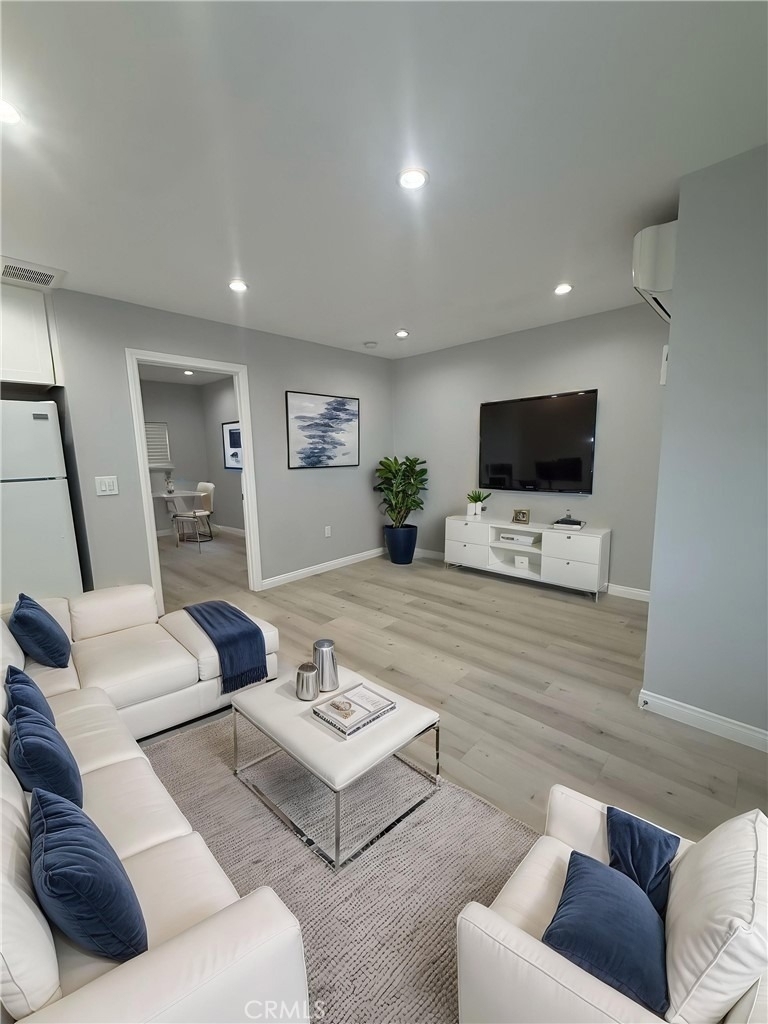 6504 Hesperia Avenue - Photo 1