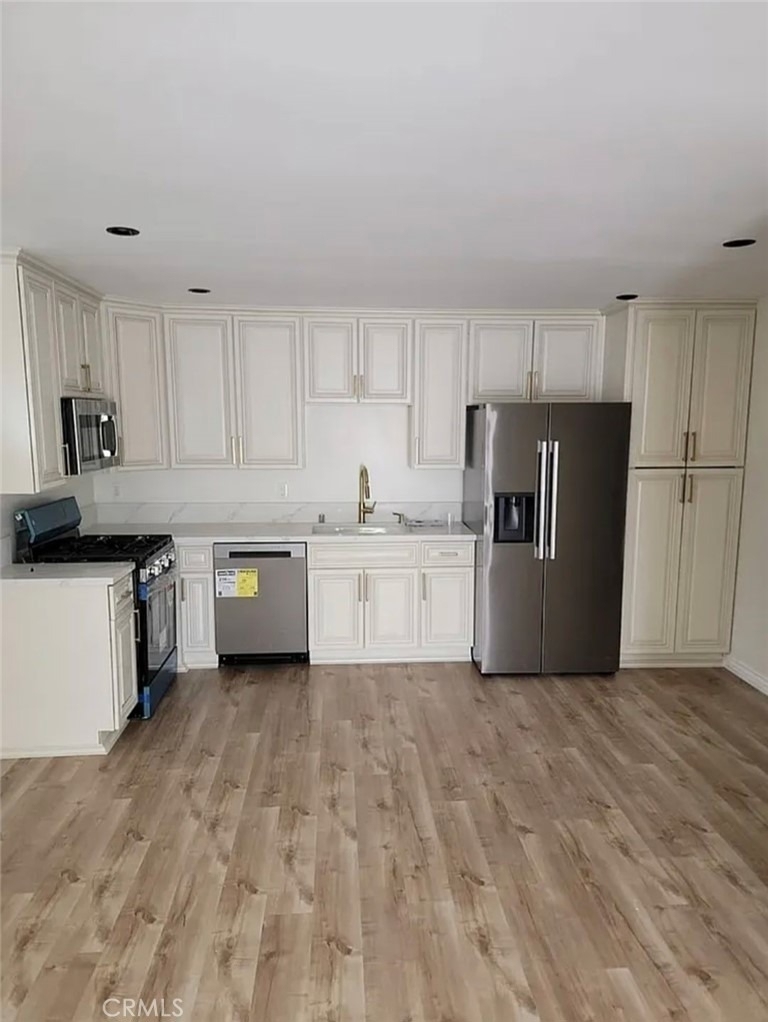22233 Burton - Photo 2