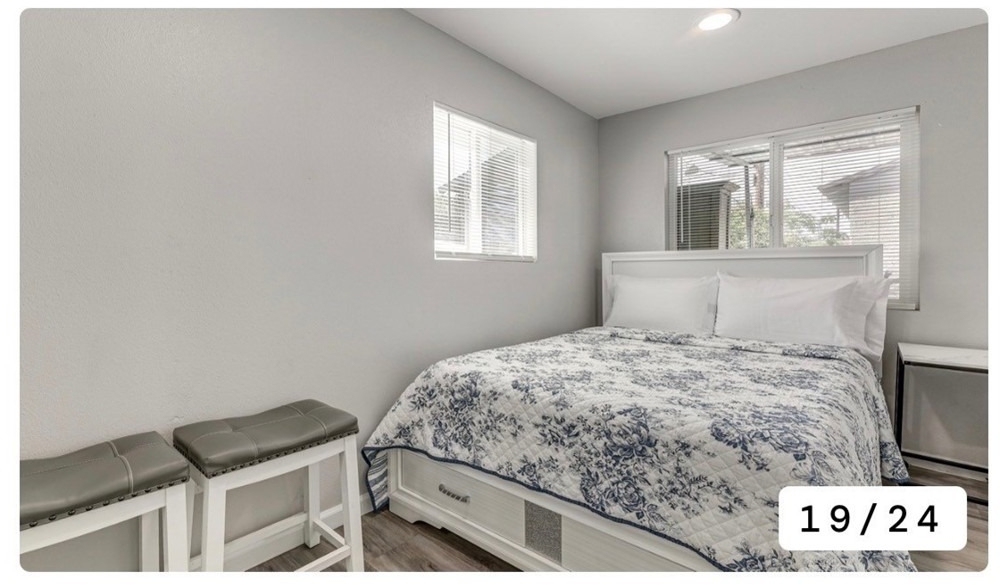 1816 W 22nd - Photo 5