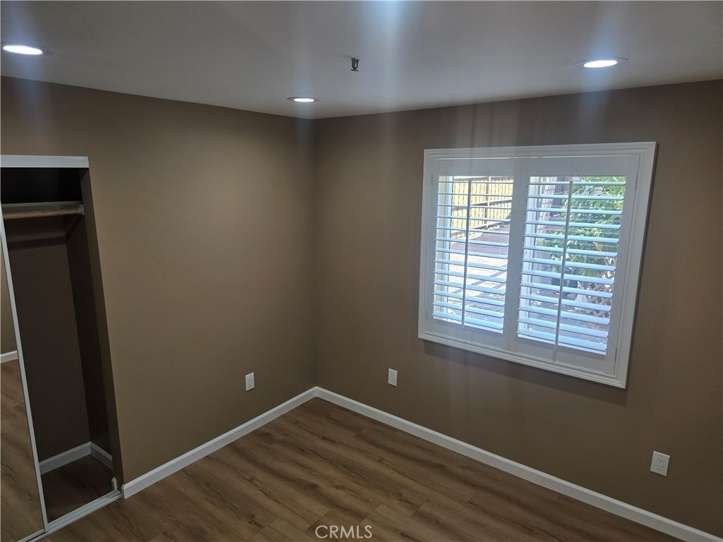 421 W Lexington - Photo 12