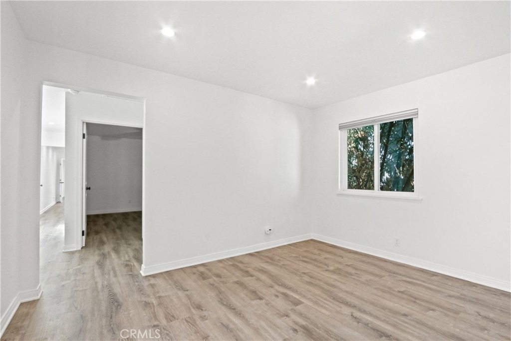 4826 Hub Street - Photo 9