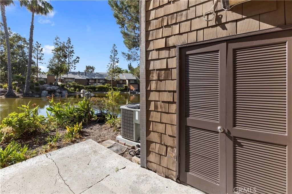 12750 Centralia Street - Photo 25